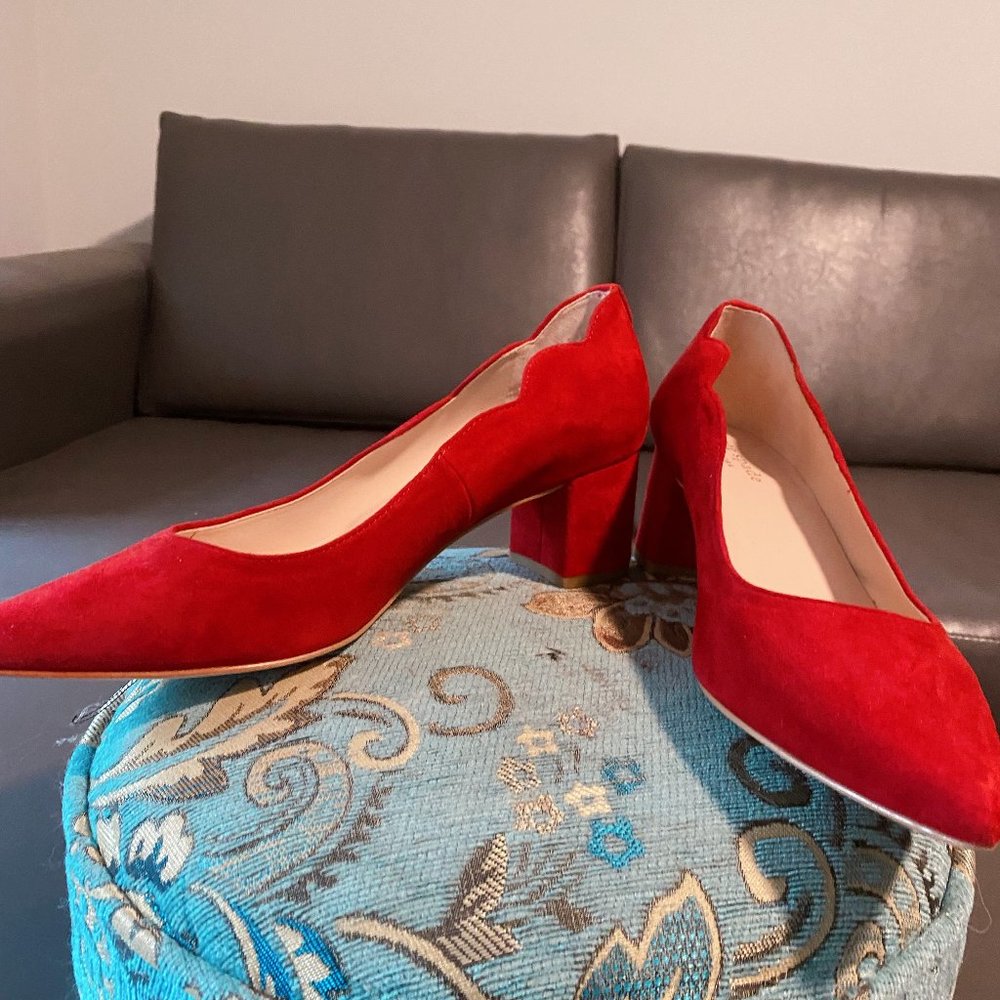 Kate Spade Red Pumps with petal shape